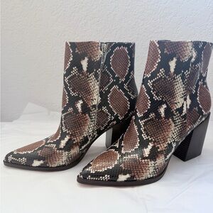 Nine West Faux Snakeskin Ankle Boots in Brown and Black and white Size 9